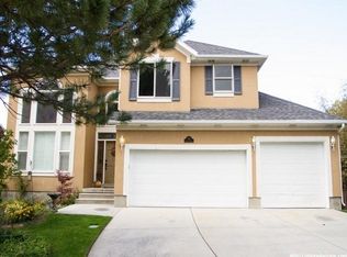 1989 E Village Oak Ln, Sandy, UT 84092