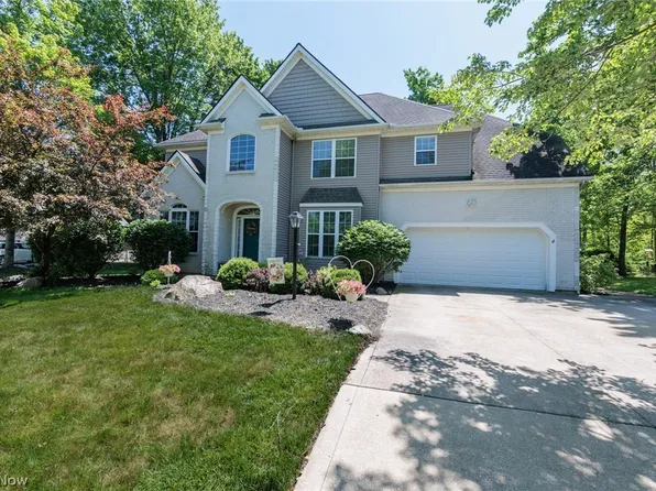 3574 Turnberry Dr, Medina, OH 44256