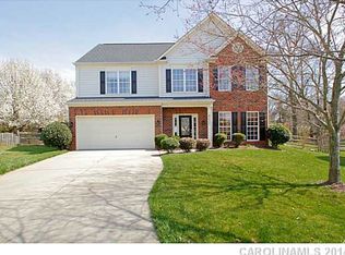 8807 Baffin Ct, Charlotte, NC 28269