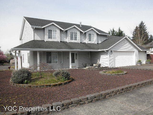 1st image of 2000 NE 107th Ave