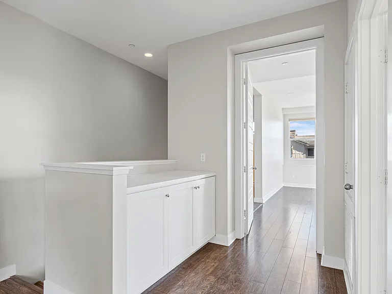 438 S Cleveland St S #108 — Photo 14