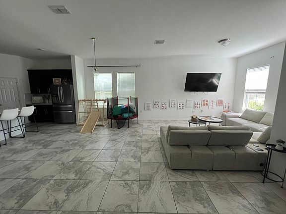 5th image of 10463 Austrina Oak Loop