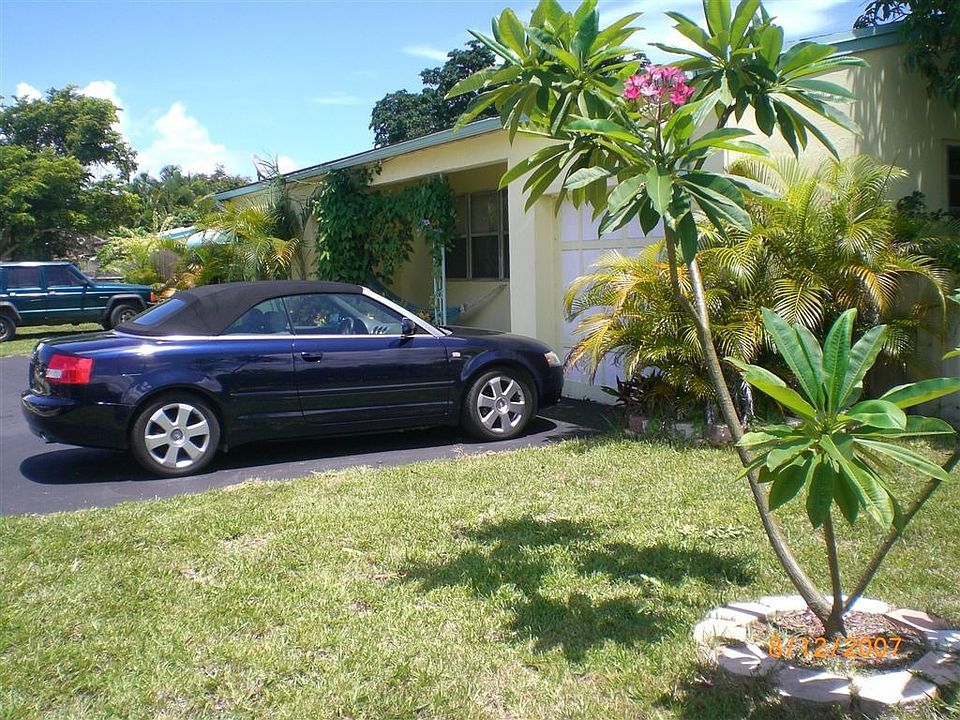 Landscaped front