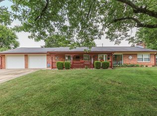 801 Willark Dr, New Whiteland, IN 46184