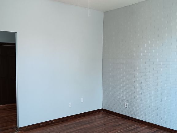 Front living room with ceiling fan & light kit