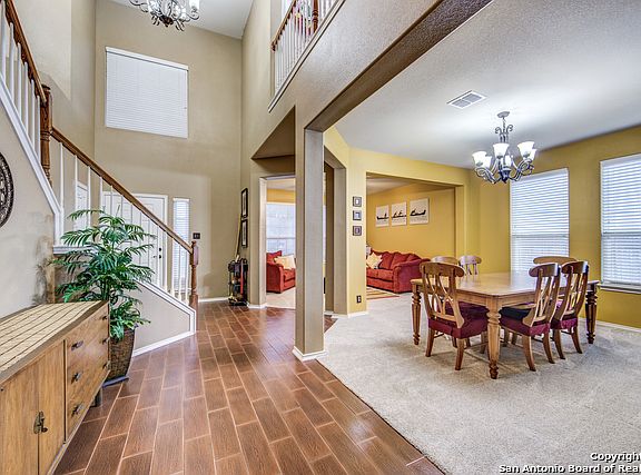 5th image of 106 Del Monte Dr