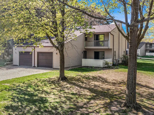 17442 Parkwood Unit B, Spring Lake, MI 49456
