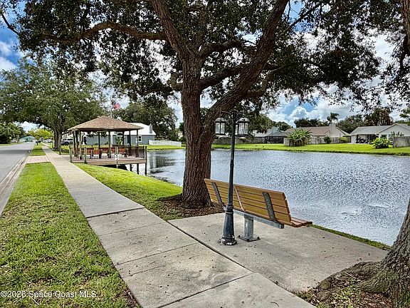 4th image of 4546 Rivermist Dr