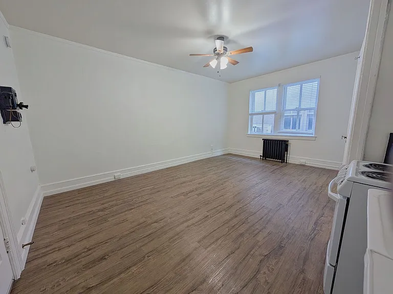 Morrison Street Apartments — Photo 15
