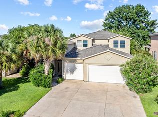 6146 Royal Palms Ct, Gonzales, LA 70737
