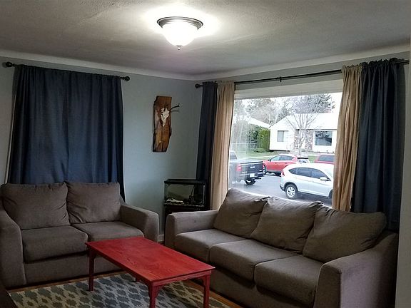 4th image of 5323 N Cannon St