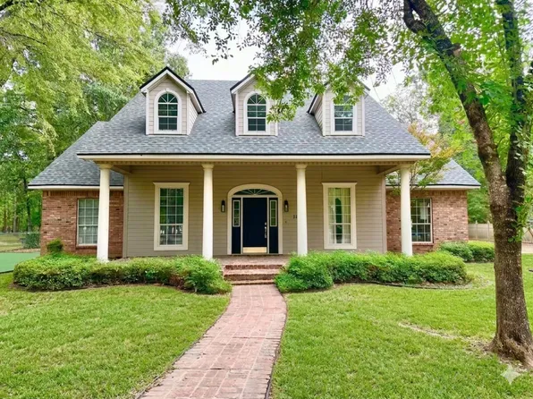 2804 Cypress Village Dr, Benton, LA 71006