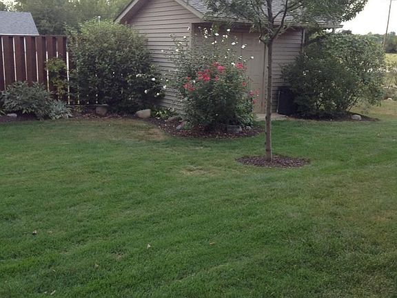 3rd image of 310 Orchard Dr