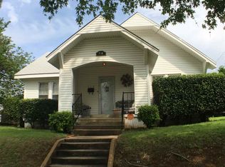 718 N 5th Ave, Durant, OK 74701