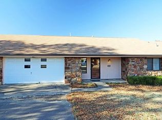 6702 Abbey Rd, Bartlesville, OK 74006