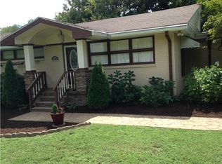 489 Hogan Rd, Nashville, TN 37220