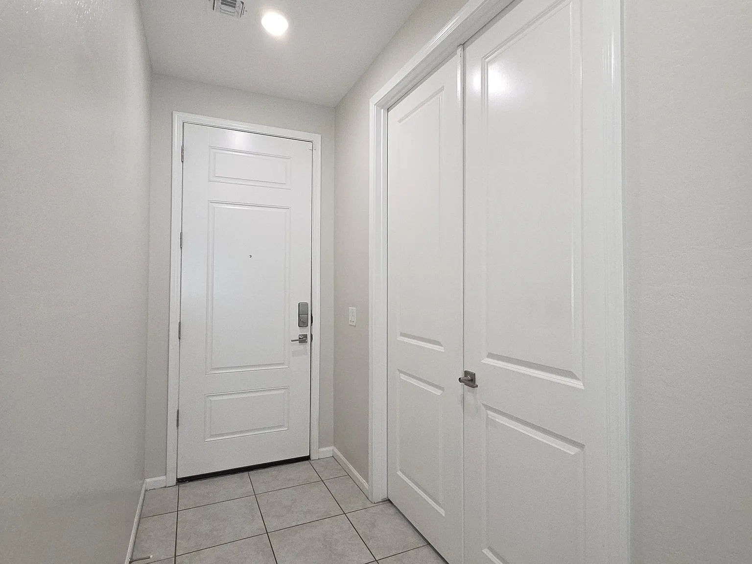 3 bed, 1789 sqft, $2,250 — Photo 3