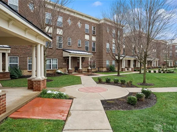 702 Brownstone Row, Springboro, OH 45066