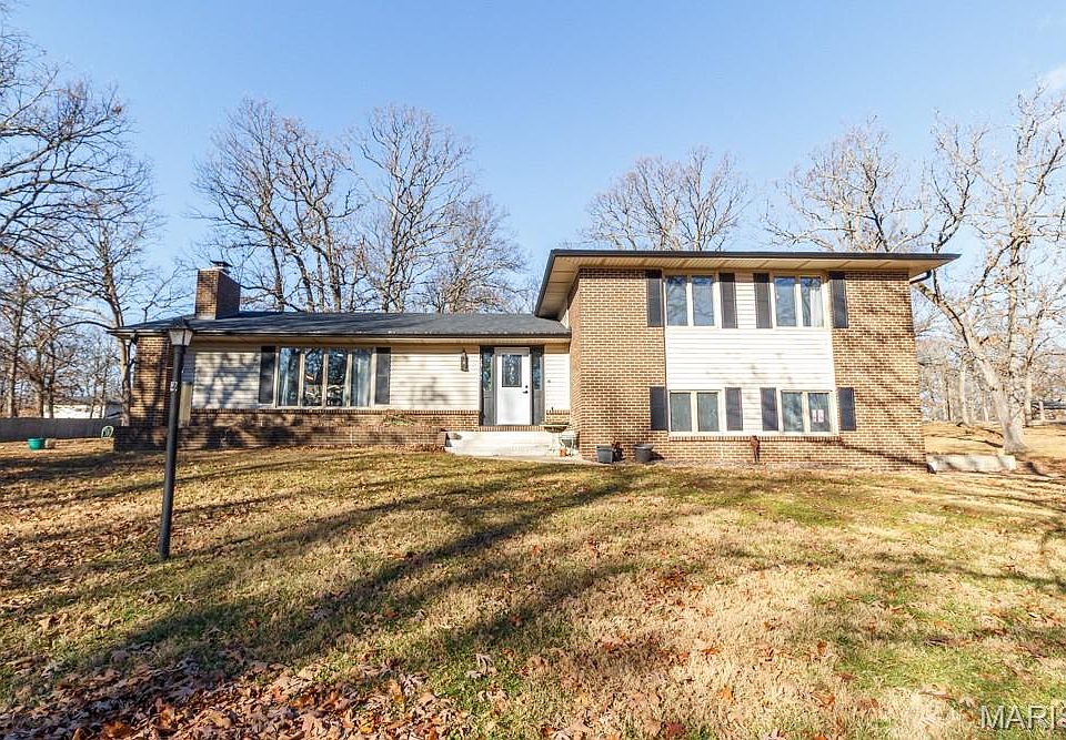 1st image of 20193 SW Oakwood Dr