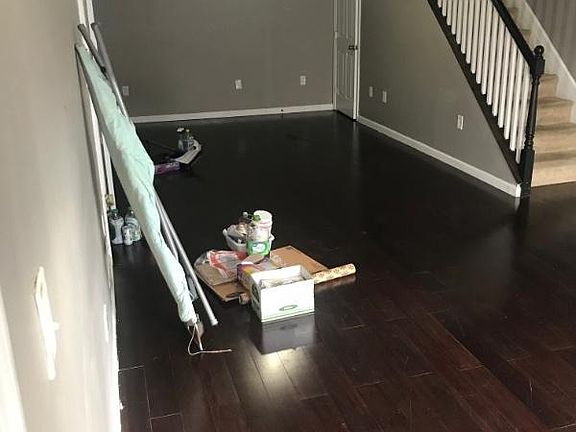 2nd image of 54 Woodlawn Pl #2