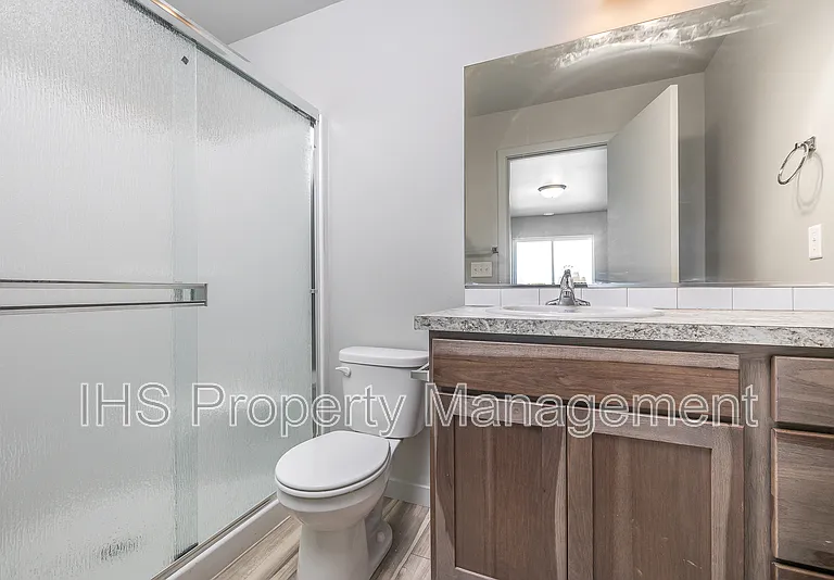 2511 Ronan St #A — Photo 16