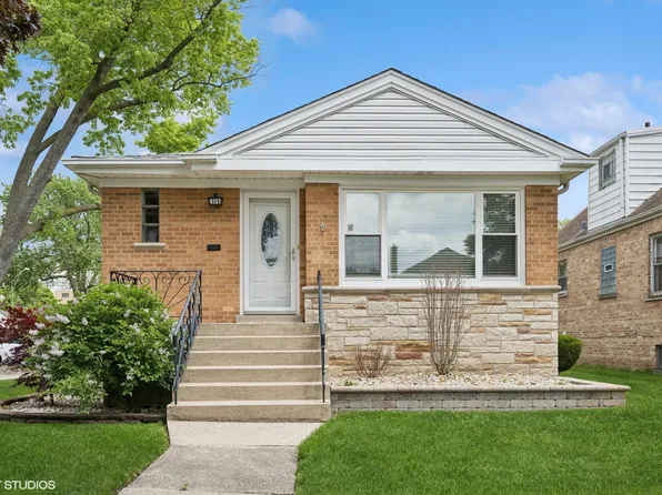 4957 N Meade Ave, Chicago, IL 60630