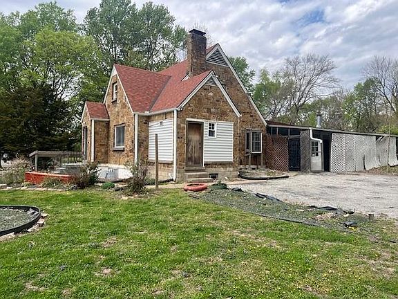 2nd image of 10518 E 19th Ter