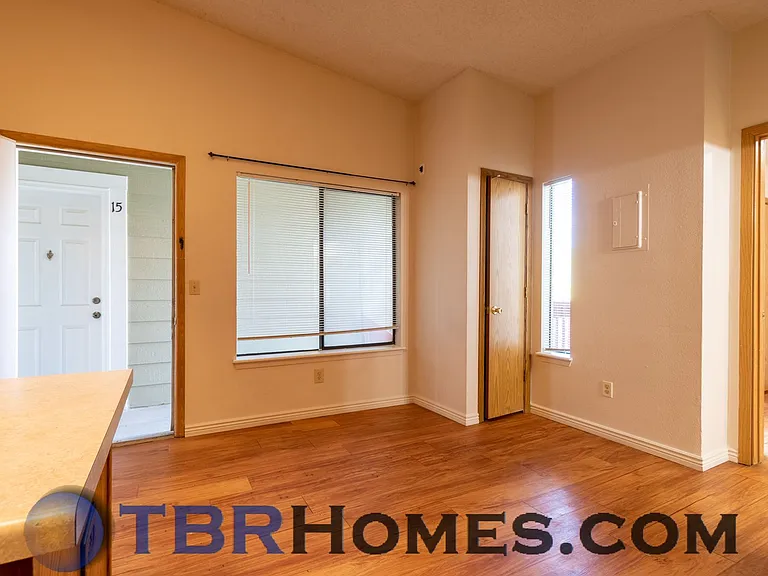 920 S Dawson Way #19 — Photo 4