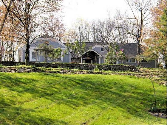 1st image of 905 Trevino Ct