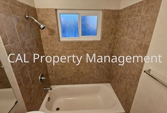 2nd image of 938 Illinois Ave #6