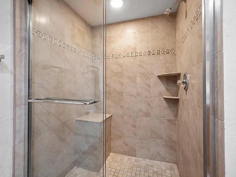 655 Brackenwood Cv #655 — Photo 23