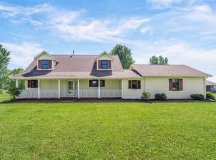 N8174 County Road T, Bear Creek, WI 54922