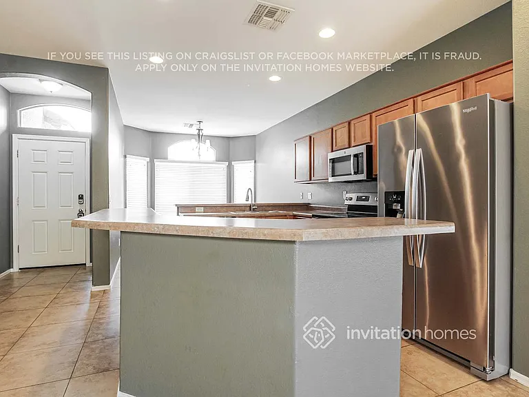 14611 W Acapulco Ln — Photo 8