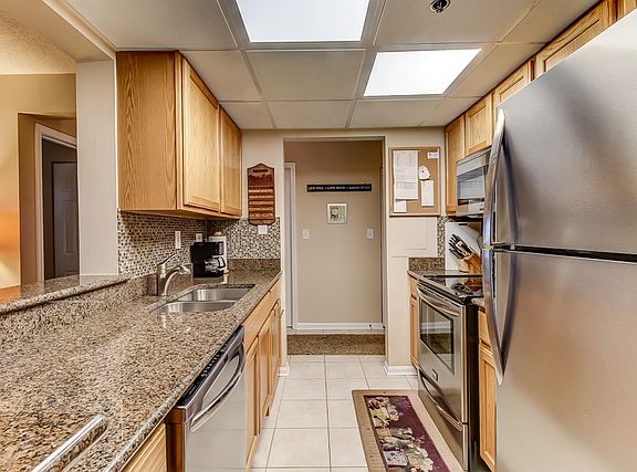 5th image of 1 Bloomingdale Pl APT 519