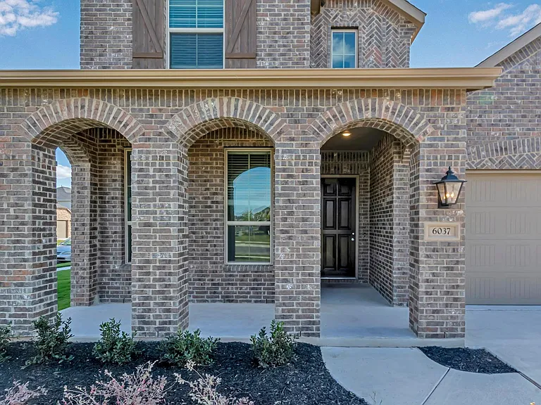 6037 Amalea Ln — Photo 70