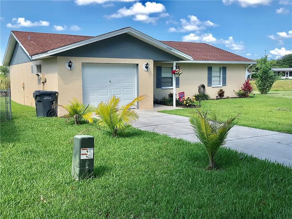 1st image of 1229 Watersedge Dr