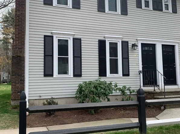 136 Wellman Ave Unit 136, North Chelmsford, MA 01863