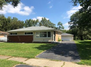 16019 Circle Dr, Markham, IL 60428