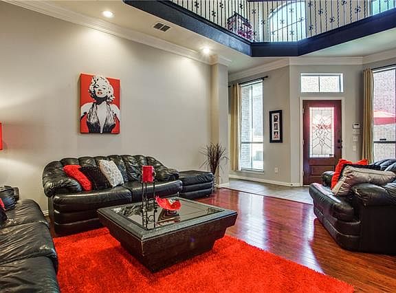 3rd image of 6904 Eagle Vail Dr