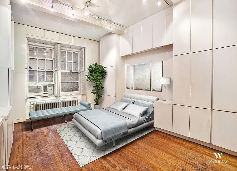 2nd image of 38 E 85th St #3E