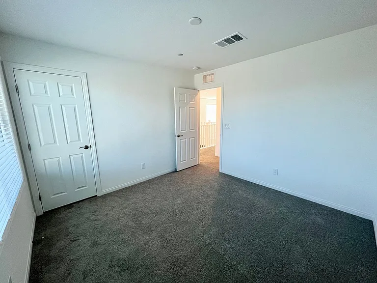 10937 Oregano Ave — Photo 27