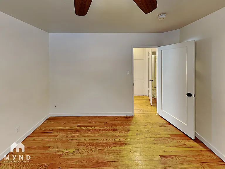 950 W Taylor St — Photo 11
