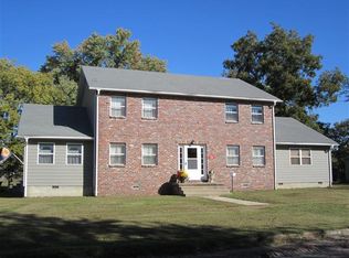 334 W Front St, Cherryvale, KS 67335