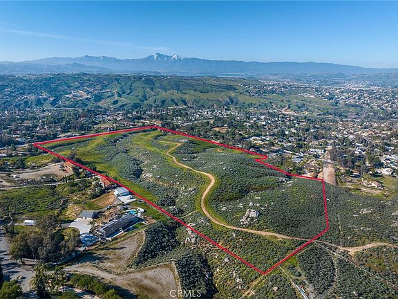 3rd image of 0 Van Buren Blvd