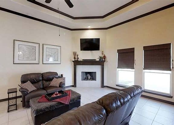2nd image of 3923 Amadas Dr