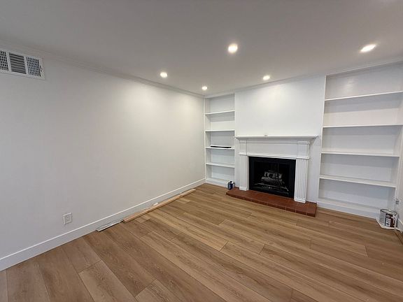 5th image of 1174 S Foothill Dr APT 426