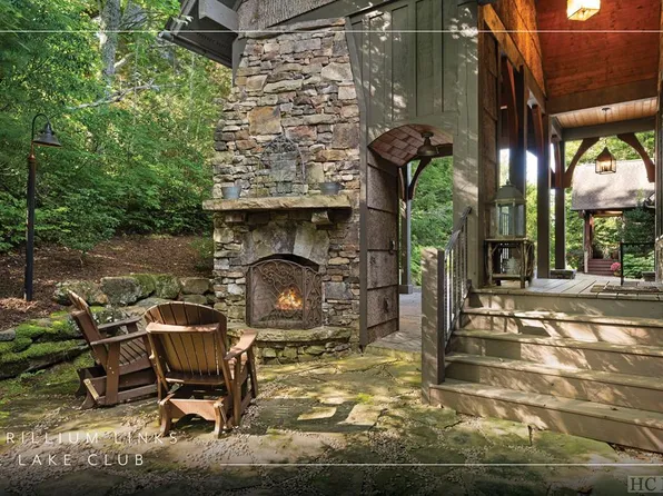 392 Rendezvous Ridge Road, Cashiers, NC 28717