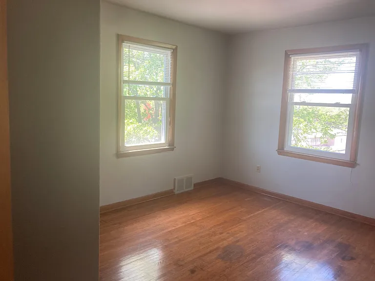 1215 W Miller St #B — Photo 6