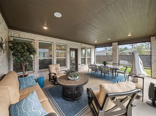 305 Royal Lily Trl, Montgomery, TX 77316