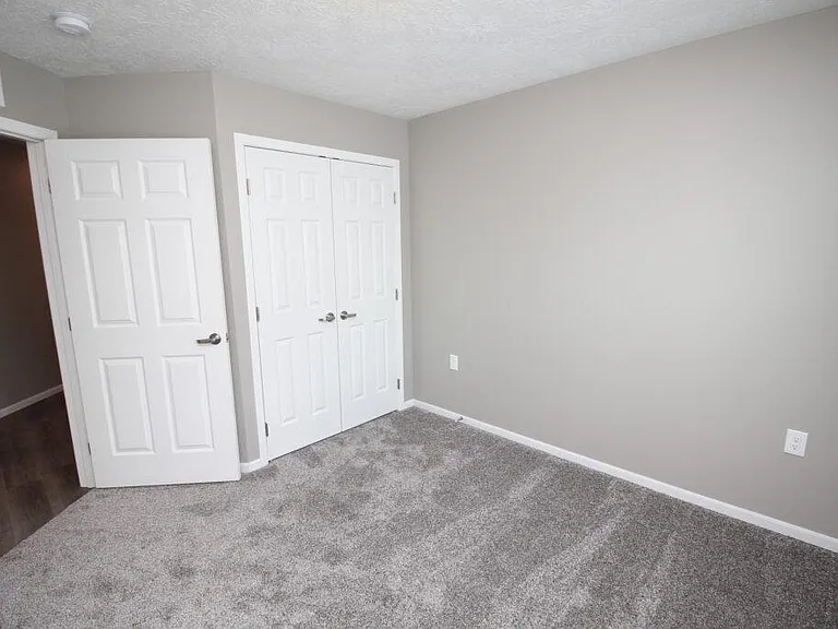 Vineyard Heights — Photo 18